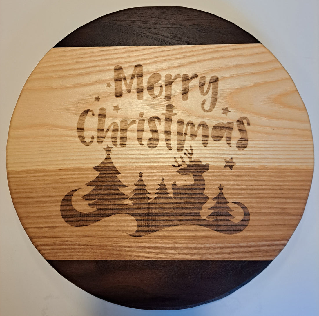 Round "Merry Christmas" board or "Wine &